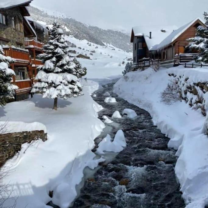 Acollidor Estudi Amb Encant Nordic I Amb Parquing, Al Costat De Grandvalira 卡尼略 外观 照片