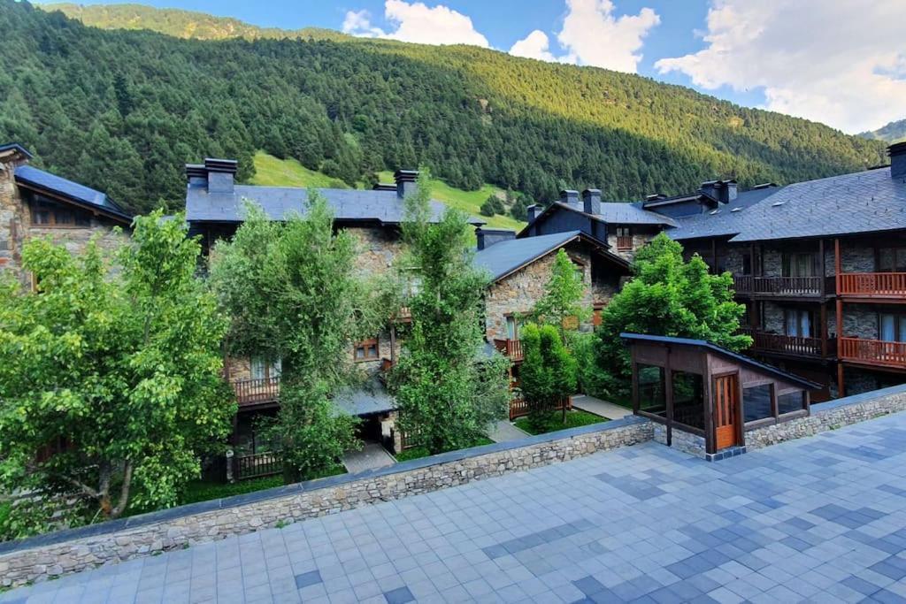 Acollidor Estudi Amb Encant Nordic I Amb Parquing, Al Costat De Grandvalira 卡尼略 外观 照片